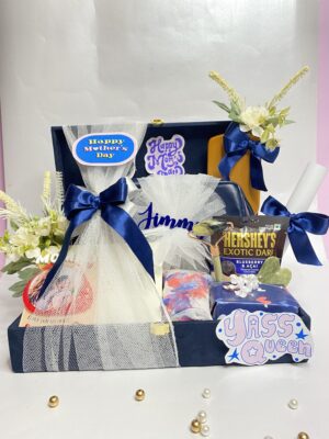 Fashionista MOM Hamper #2